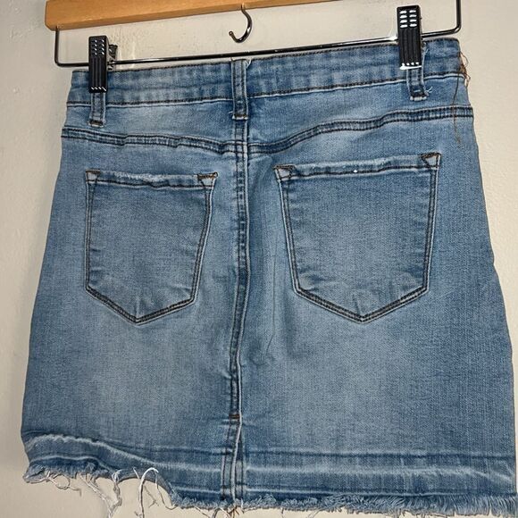 Kancan denim raw edge skirt size 24 - Picture 5 of 5